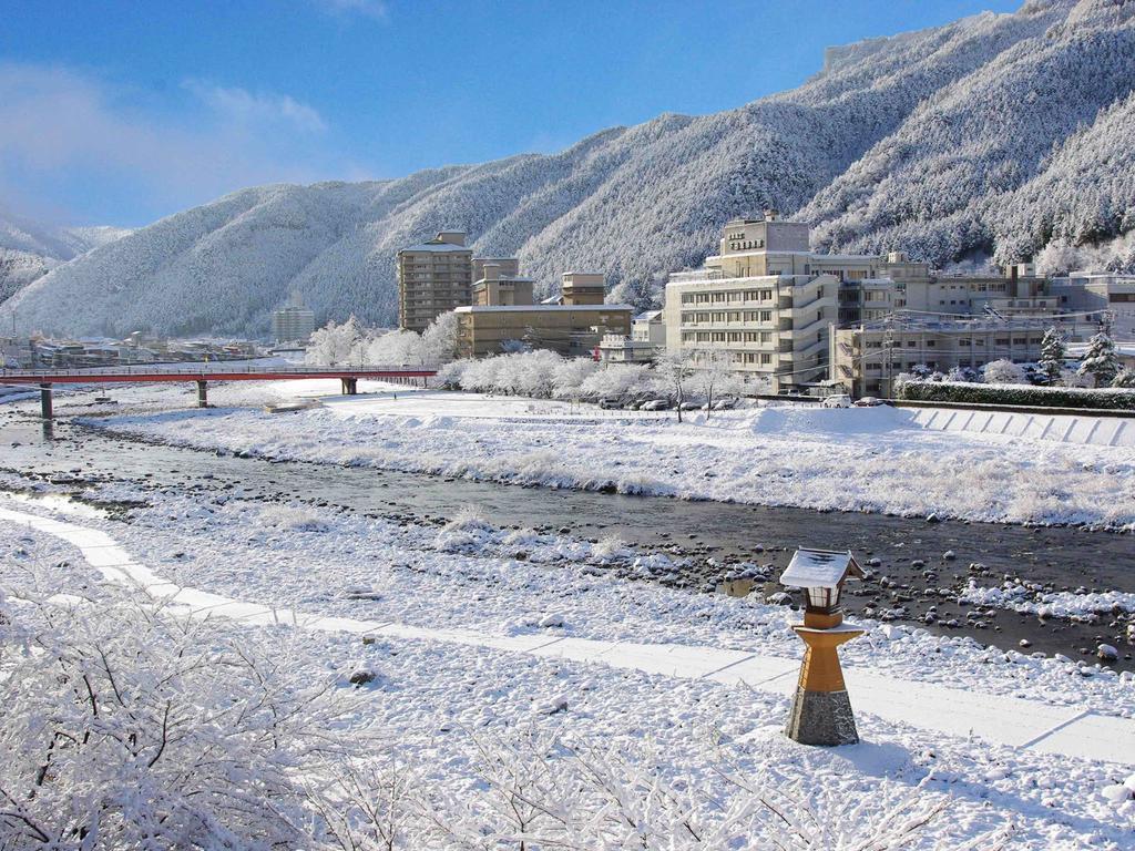 Gero Onsen Yukyunohana Extérieur photo